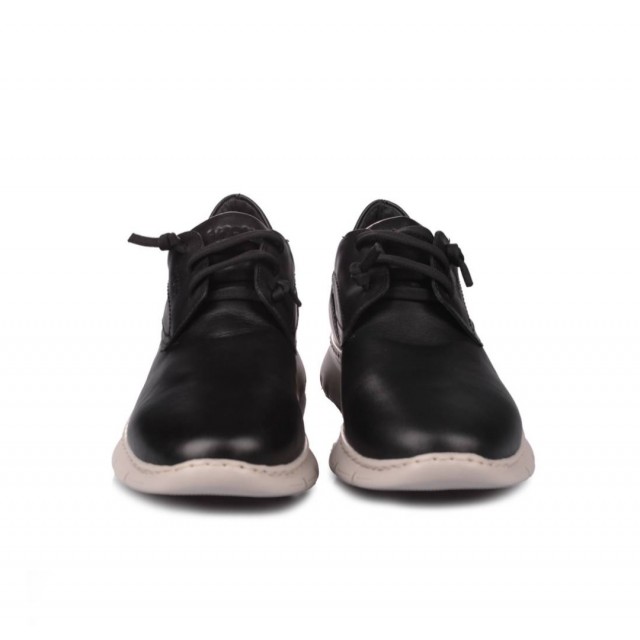 KRICKET ΔΕΡΜΑΤΙΝΑ ΠΑΠΟΥΤΣΙΑ ΜΑΥΡΑ