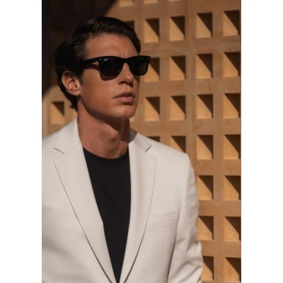 MAKIS TSELIOS SUIT ICE 